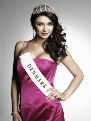 2010 miss World natalya